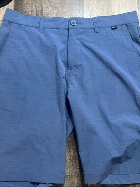 Travis Mathew Navy Blue Flat-Front Men's Shorts 34